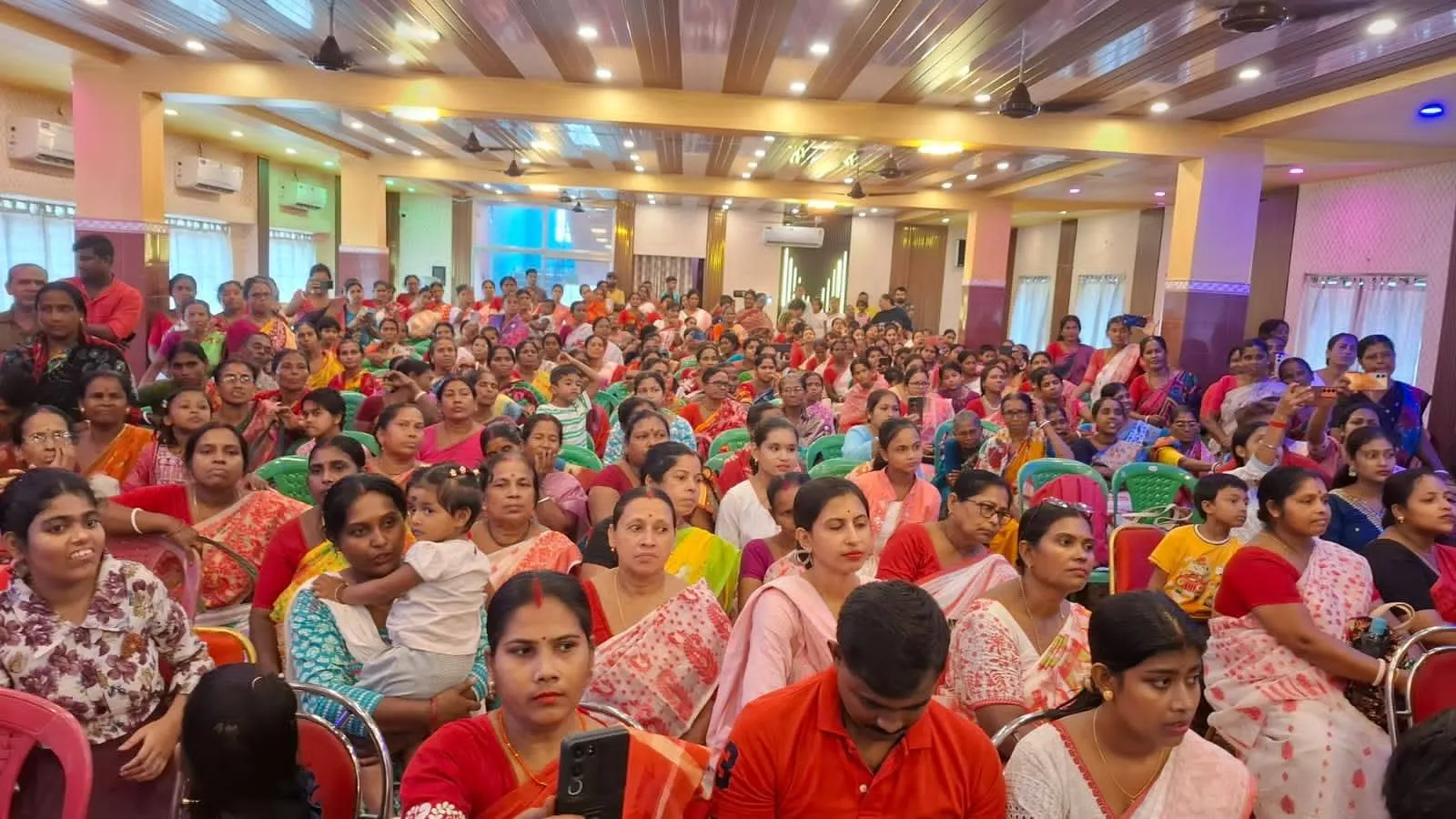 Akshar Jyoti class in session